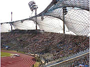 stadion2_dtf98.jpg (20517 Byte)